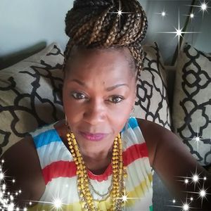 Meet your Posher, Donna